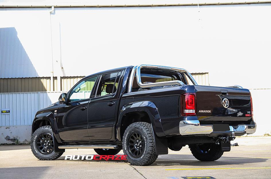 VOLKSWAGEN AMAROK VECTOR MATTE BLACK
